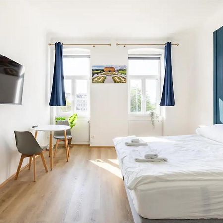 Apartment Near Schoenbrunn & Metro Wiedeń Zewnętrze zdjęcie