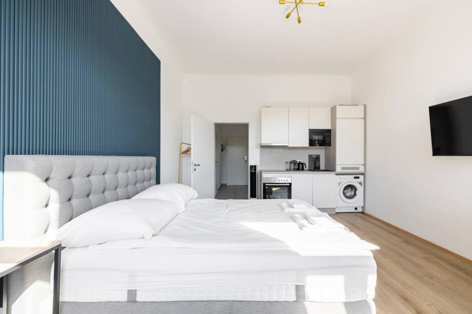 Apartment Near Schoenbrunn & Metro Wiedeń Zewnętrze zdjęcie
